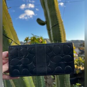 Vintage Coach Black Signature Embossed Leather Flap Wallet